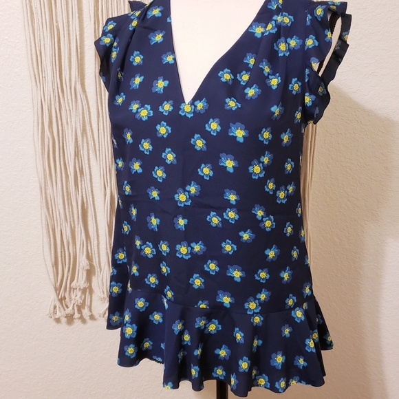 Banana Republic Vneck Ruffle Blouse - Picture 2 of 5